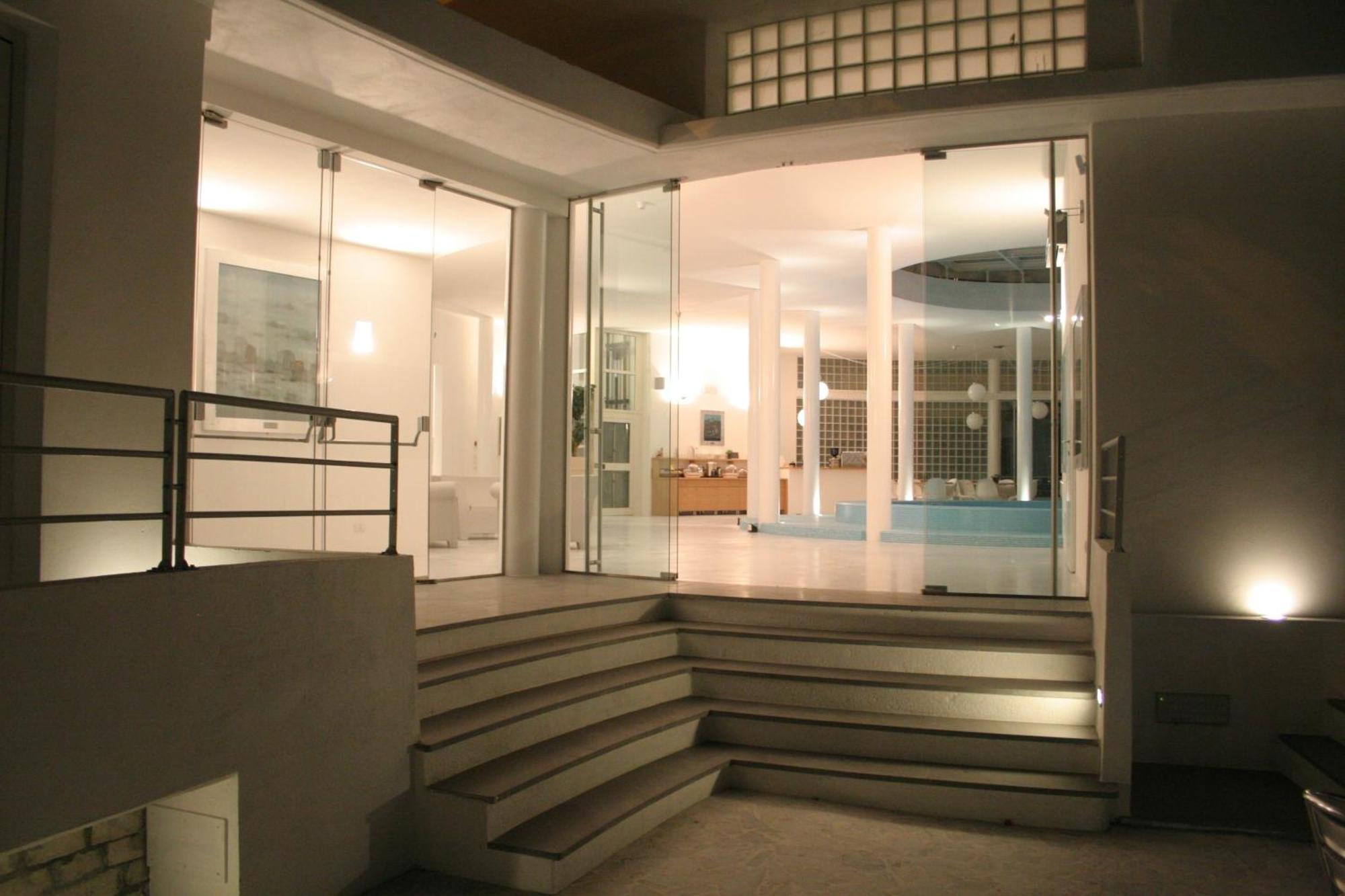 Piccolo Hotel Del Lido เลริชี ภายนอก รูปภาพ